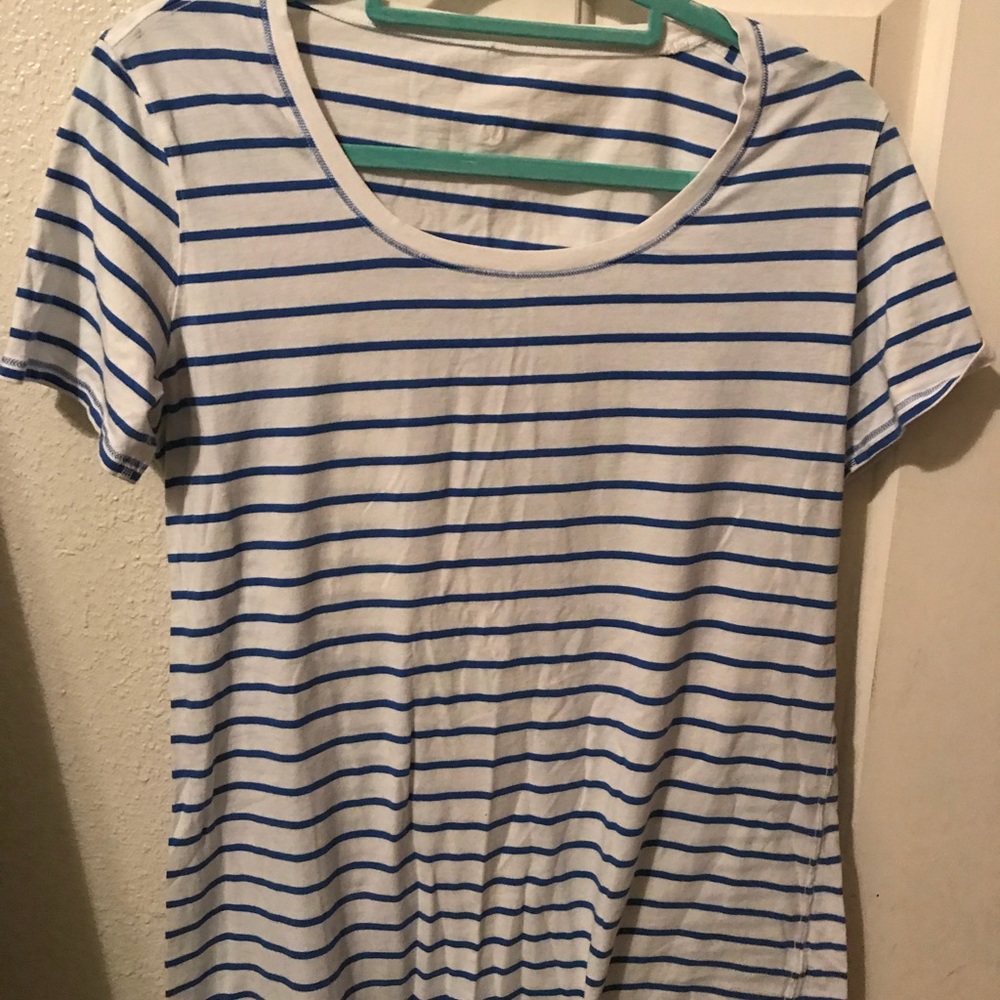 Lululemon shirt